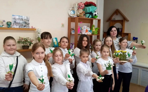 Создаем весенний букет из фоамирана