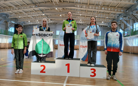 Туристы покоряют новые вершины